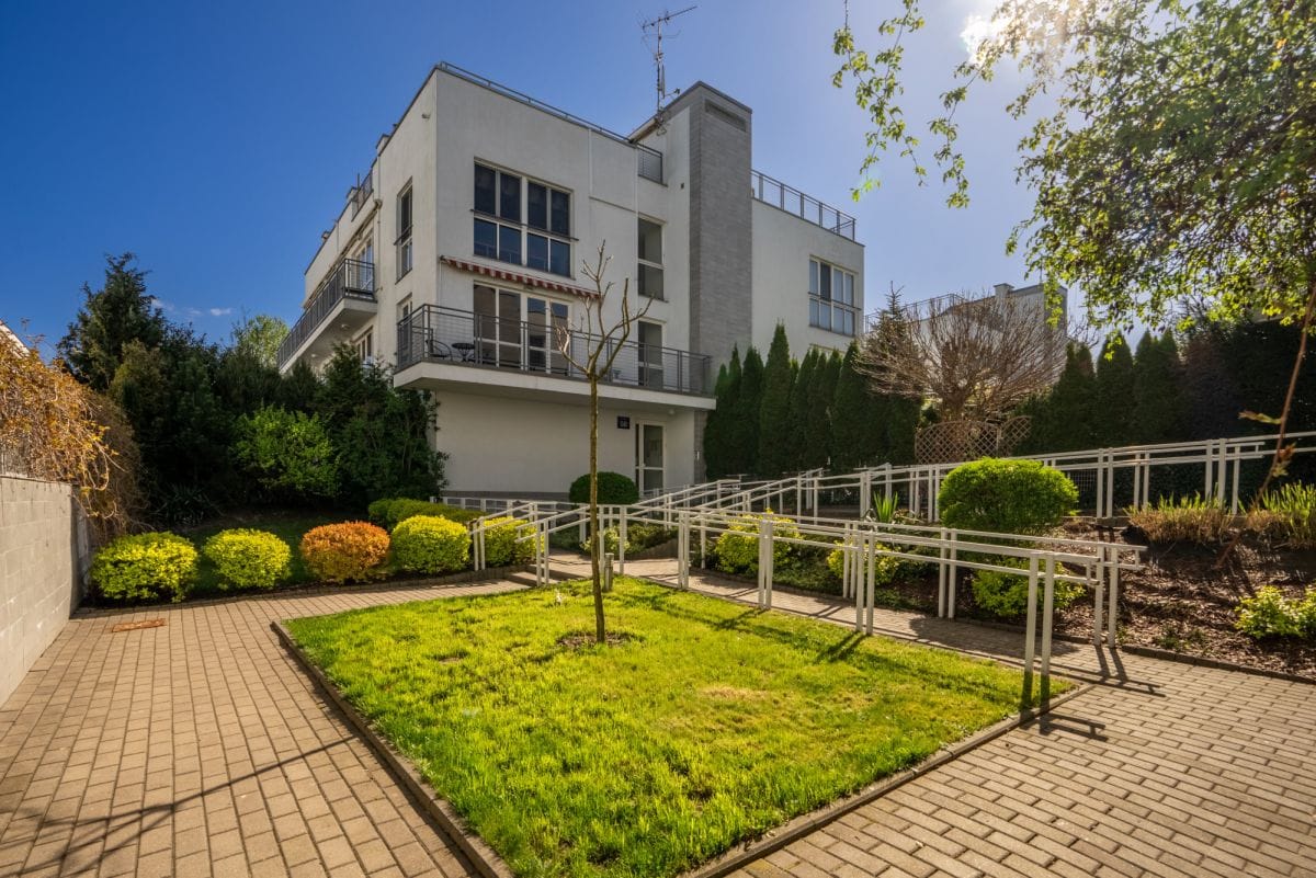 Mieszkanie 4 pokojowe na Sprzedaż