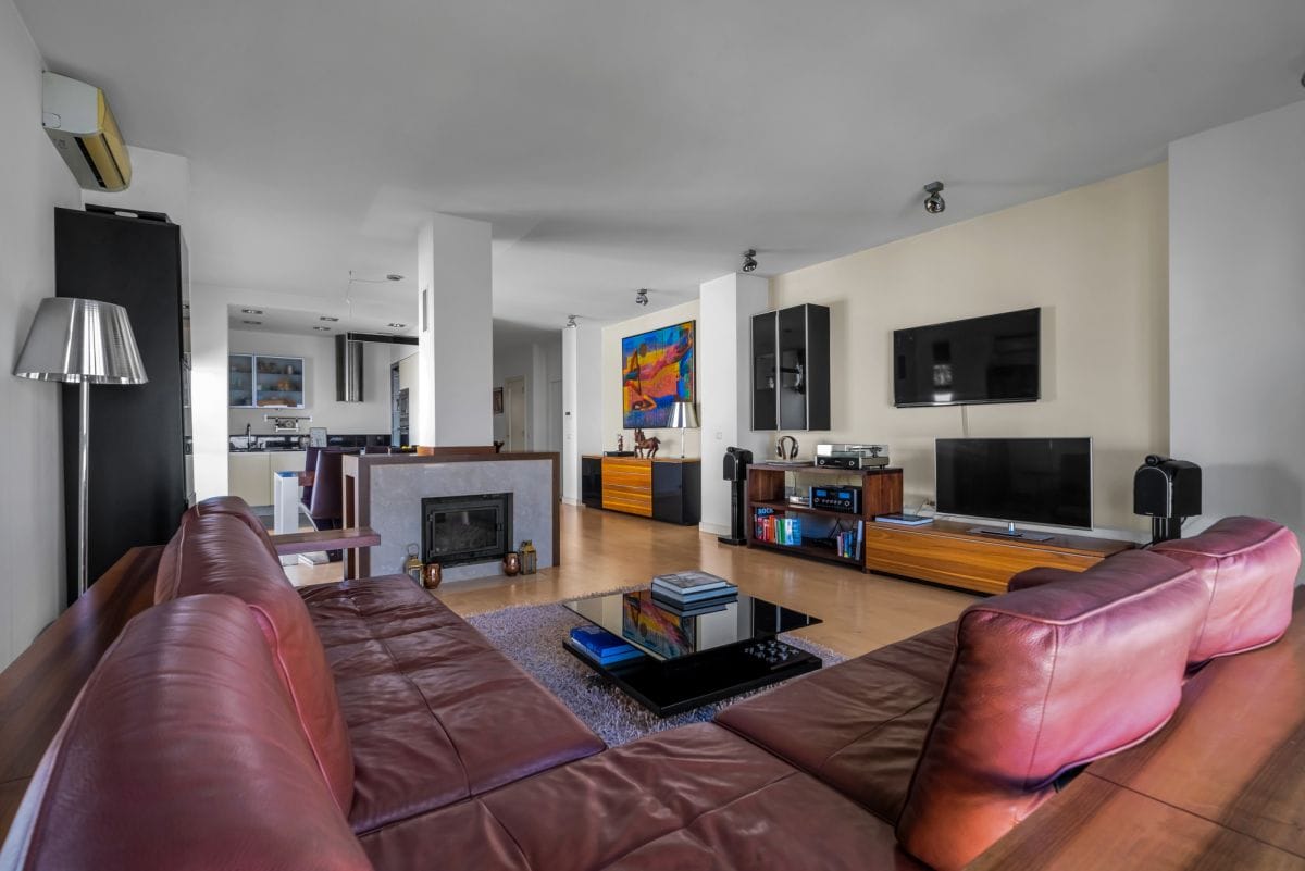 Mieszkanie 4 pokojowe na Sprzedaż