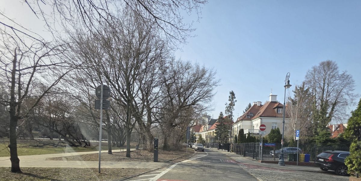 Mieszkanie 8 pokojowe na Sprzedaż