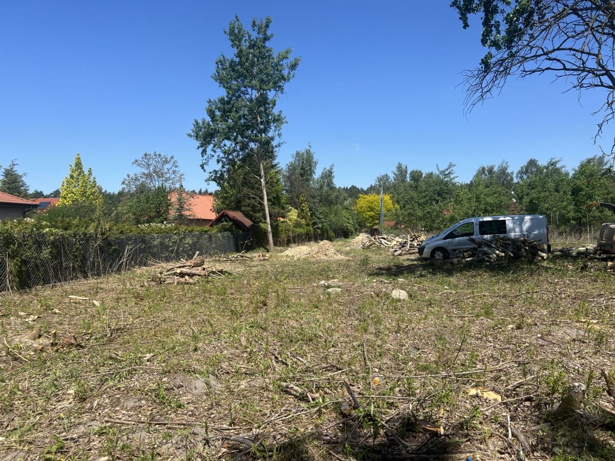 Działka  pokojowe na Sprzedaż