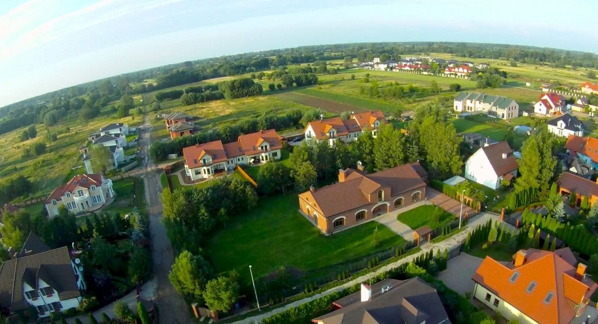 Dom 8 pokojowe na Sprzedaż