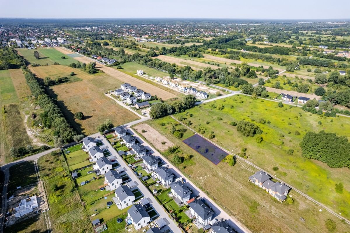 Działka  pokojowe na Sprzedaż