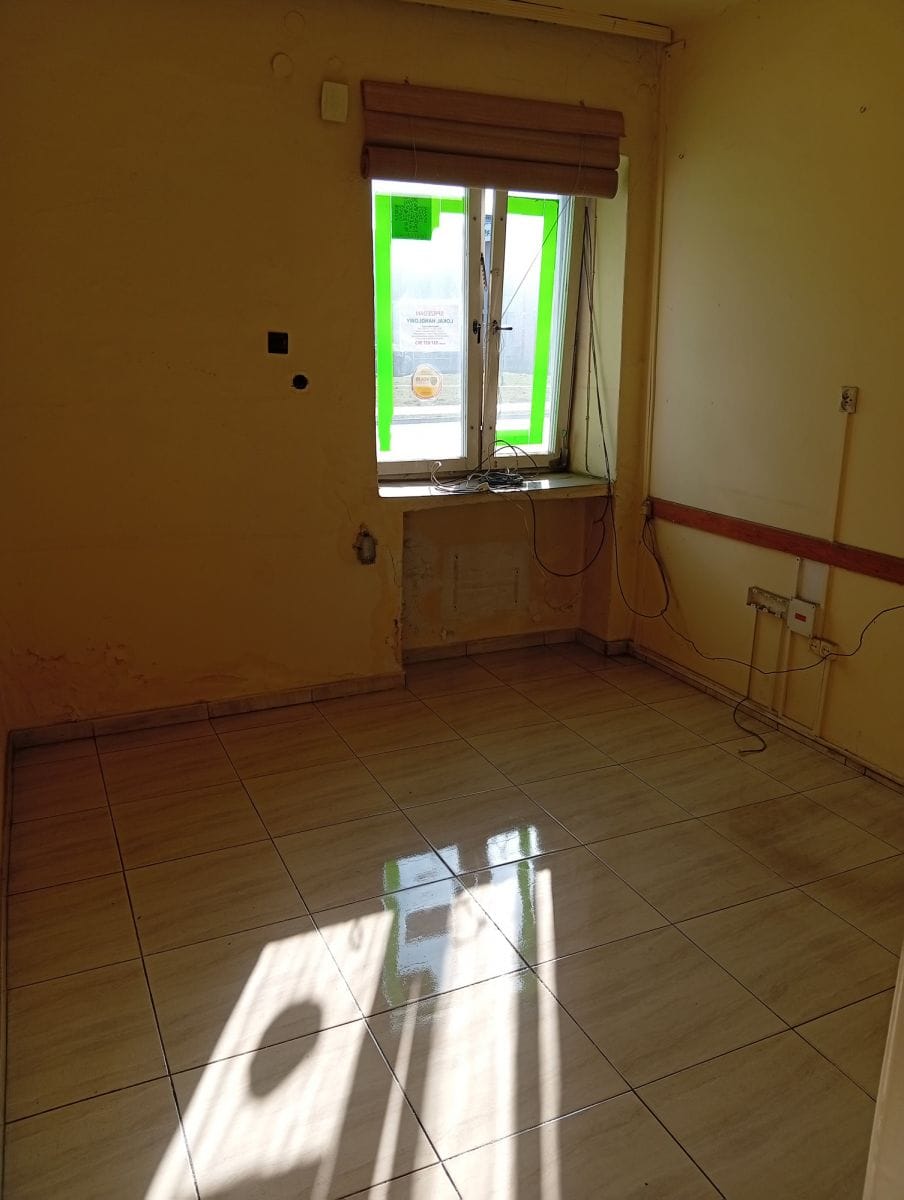 Lokal użytkowy  pokojowe na Sprzedaż