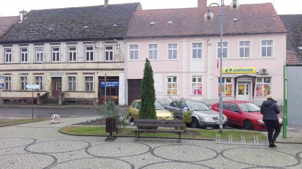 Lokal użytkowy  pokojowe na Sprzedaż