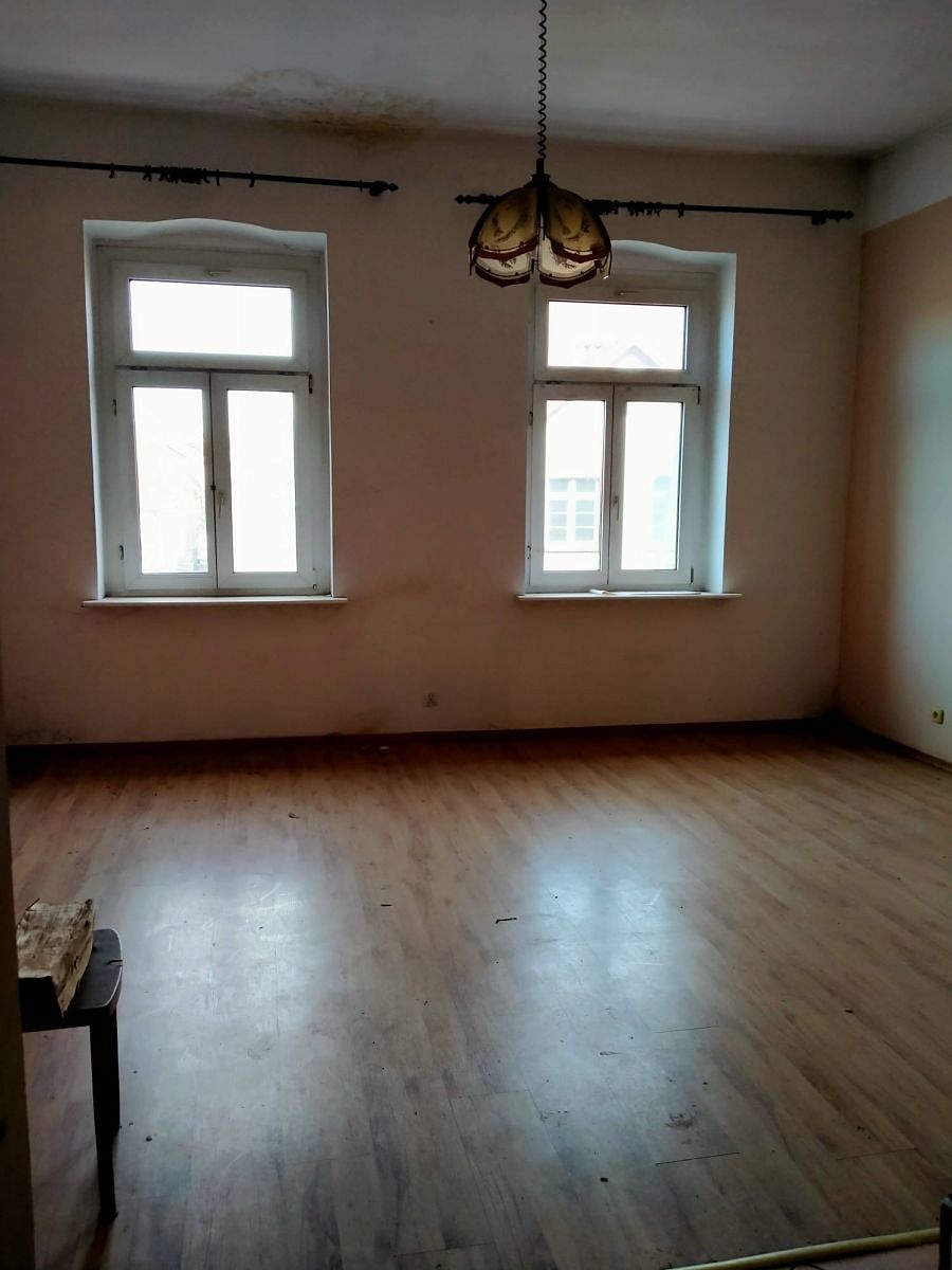 Lokal użytkowy  pokojowe na Sprzedaż