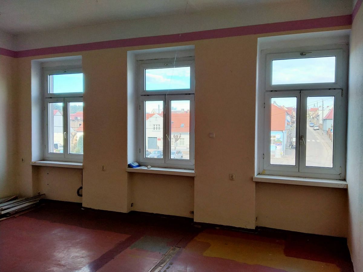 Lokal użytkowy  pokojowe na Sprzedaż