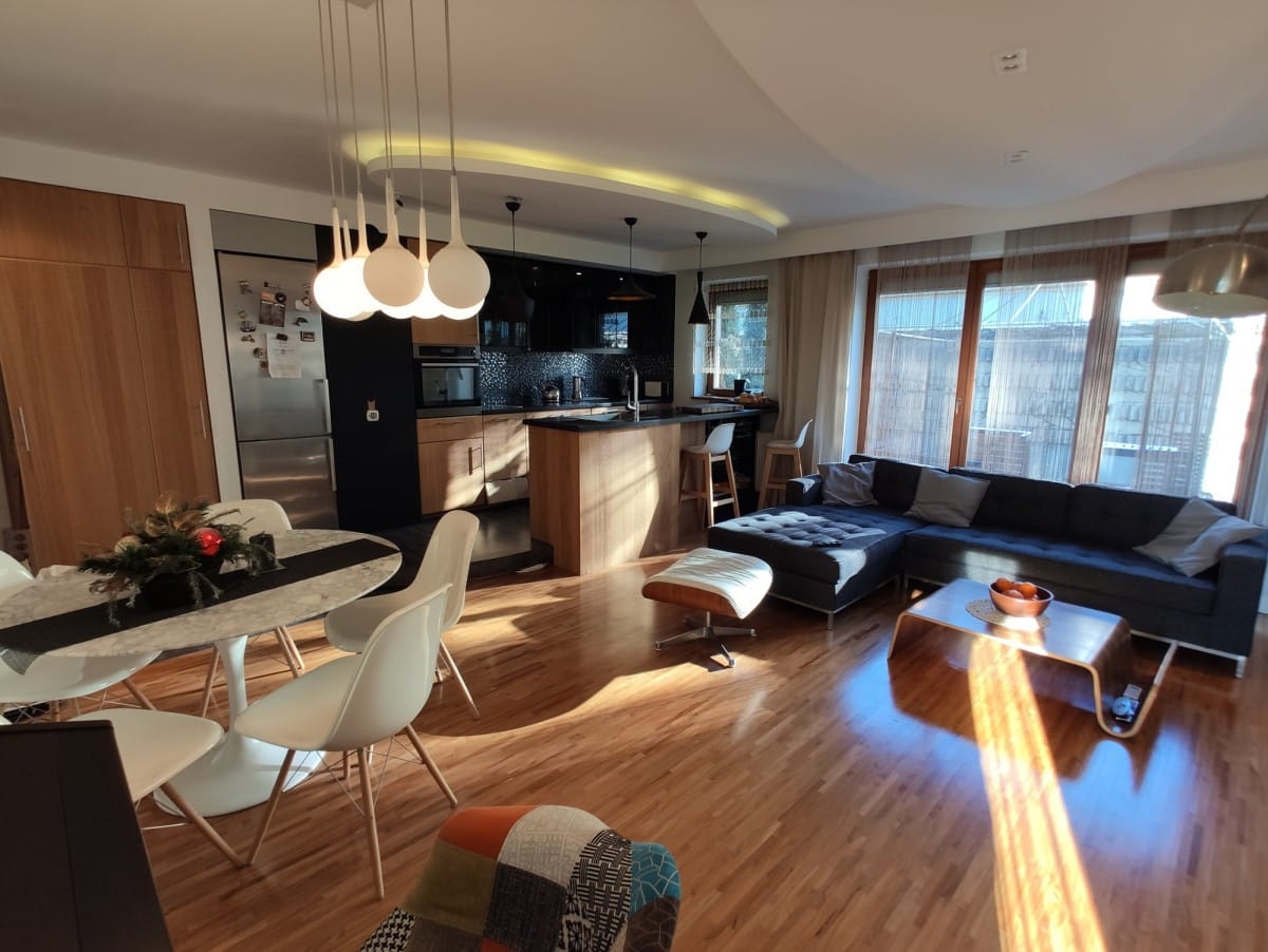 Mieszkanie 3 pokojowe na Sprzedaż