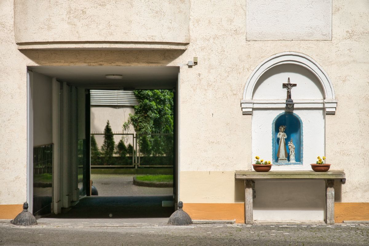 Mieszkanie 4 pokojowe na Sprzedaż