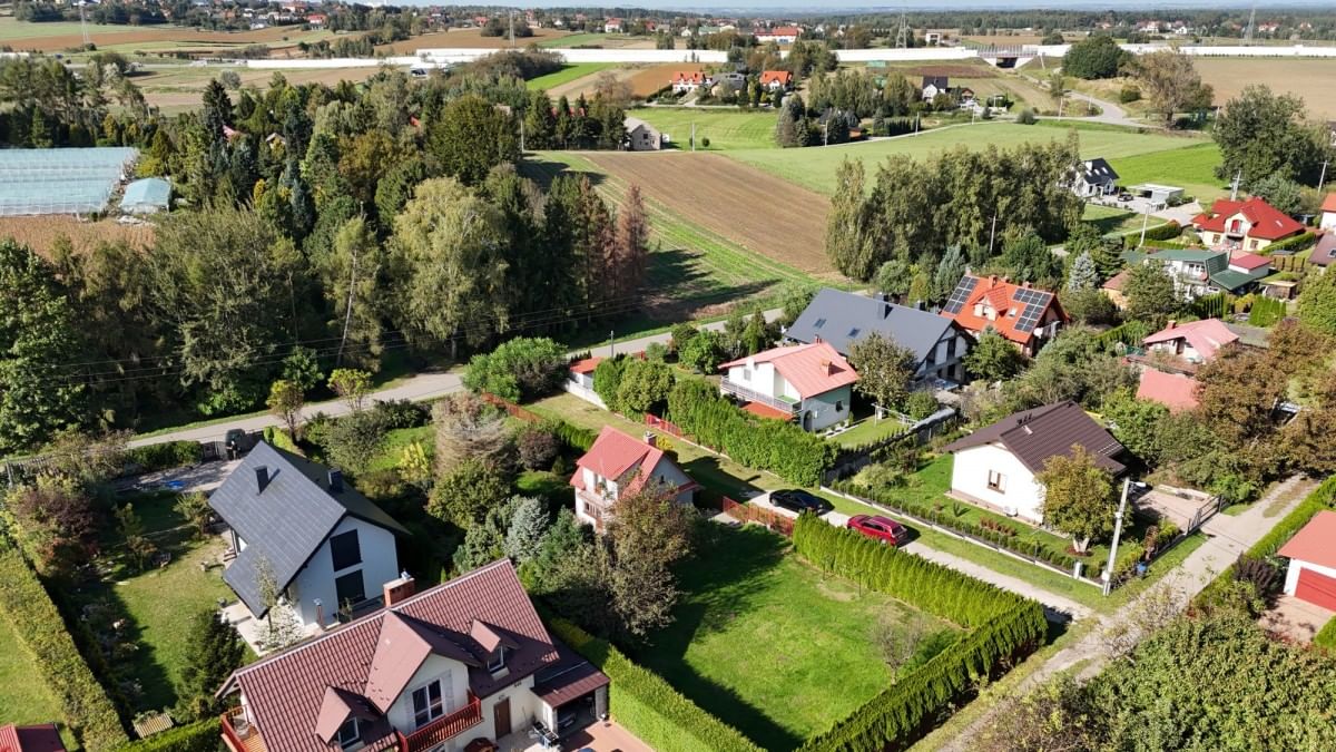 Działka  pokojowe na Sprzedaż