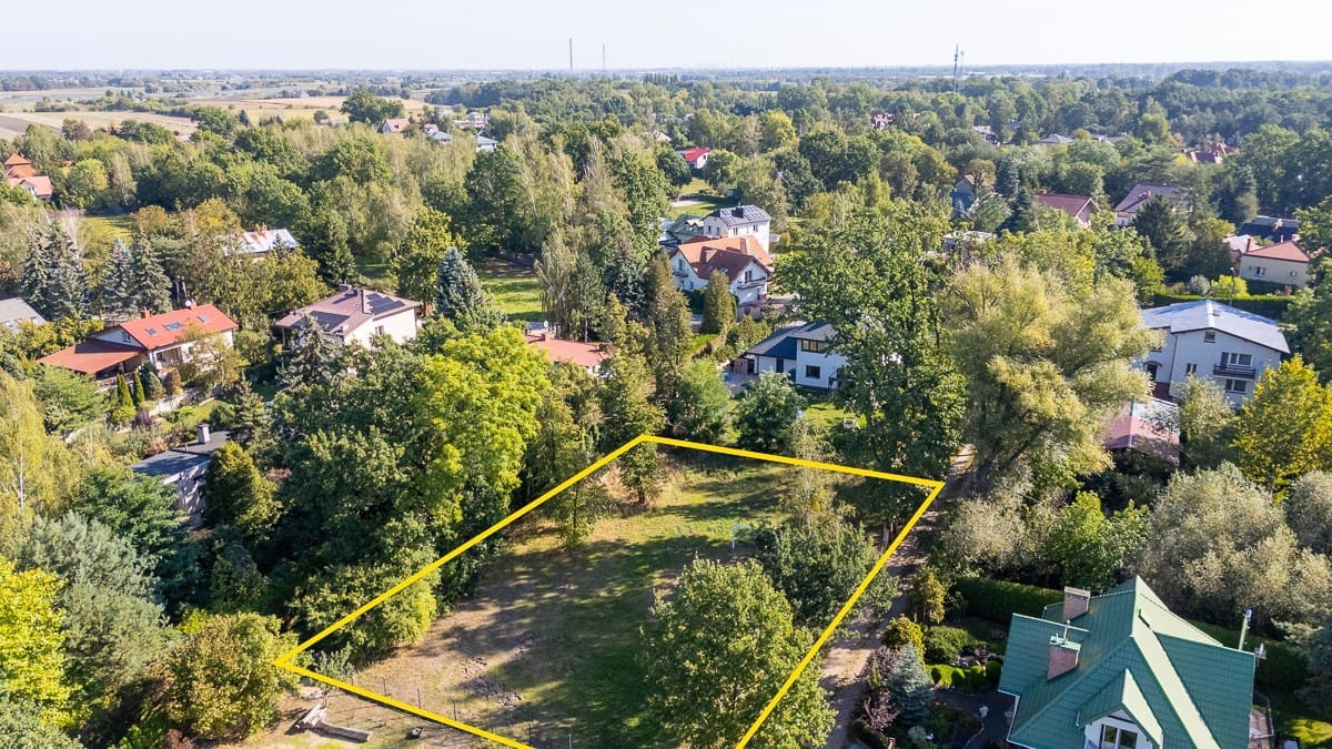 Działka  pokojowe na Sprzedaż