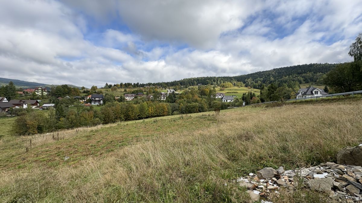 Dom 5 pokojowe na Sprzedaż