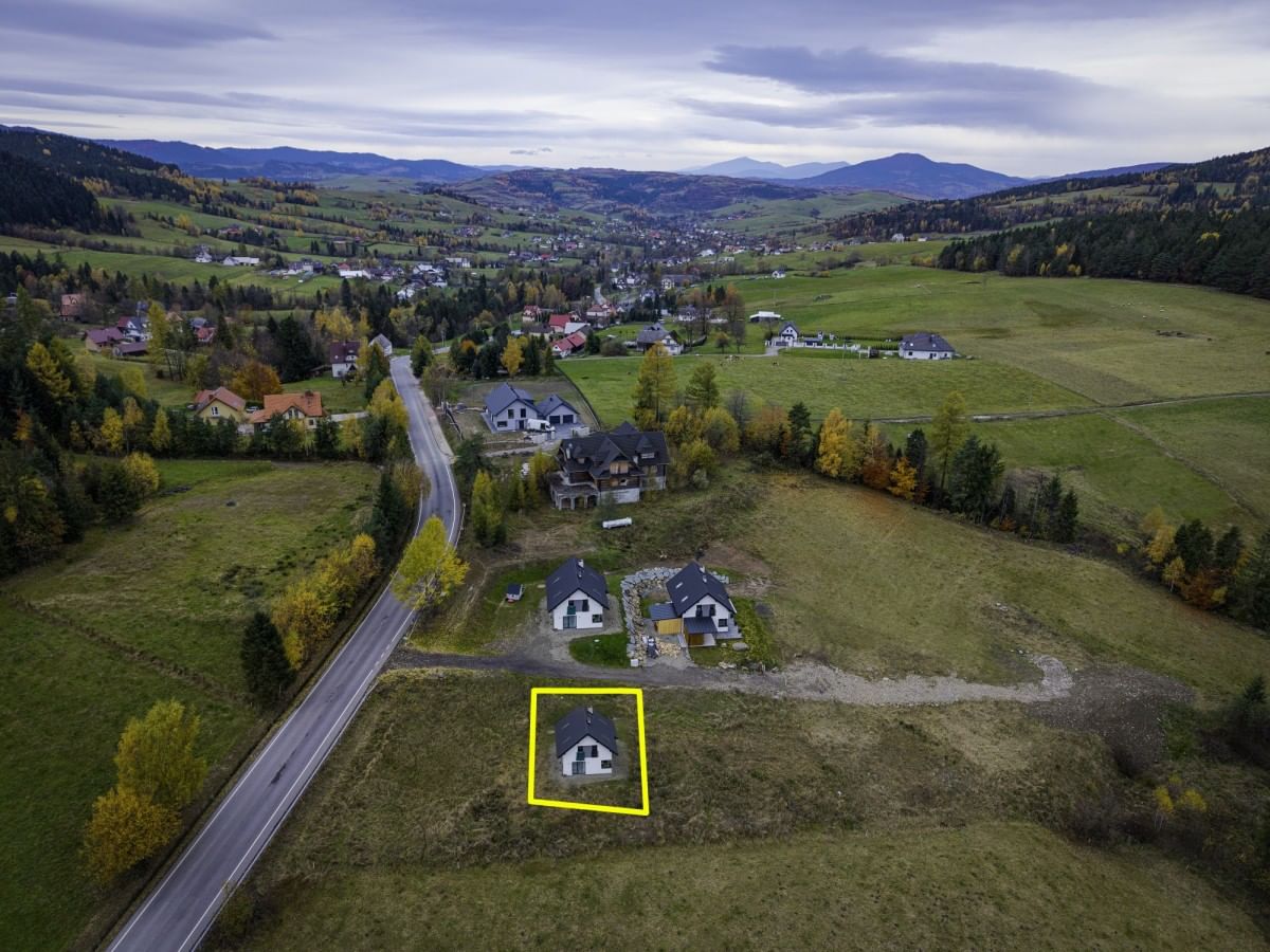 Dom 5 pokojowe na Sprzedaż