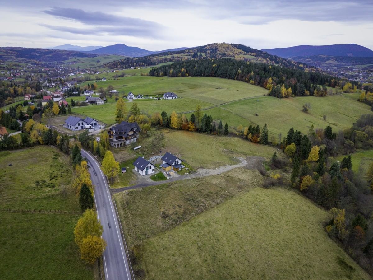 Dom 5 pokojowe na Sprzedaż