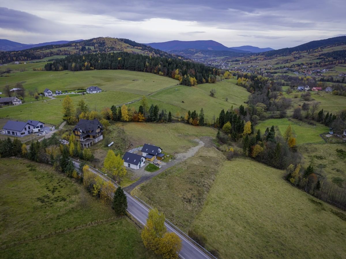 Dom 5 pokojowe na Sprzedaż