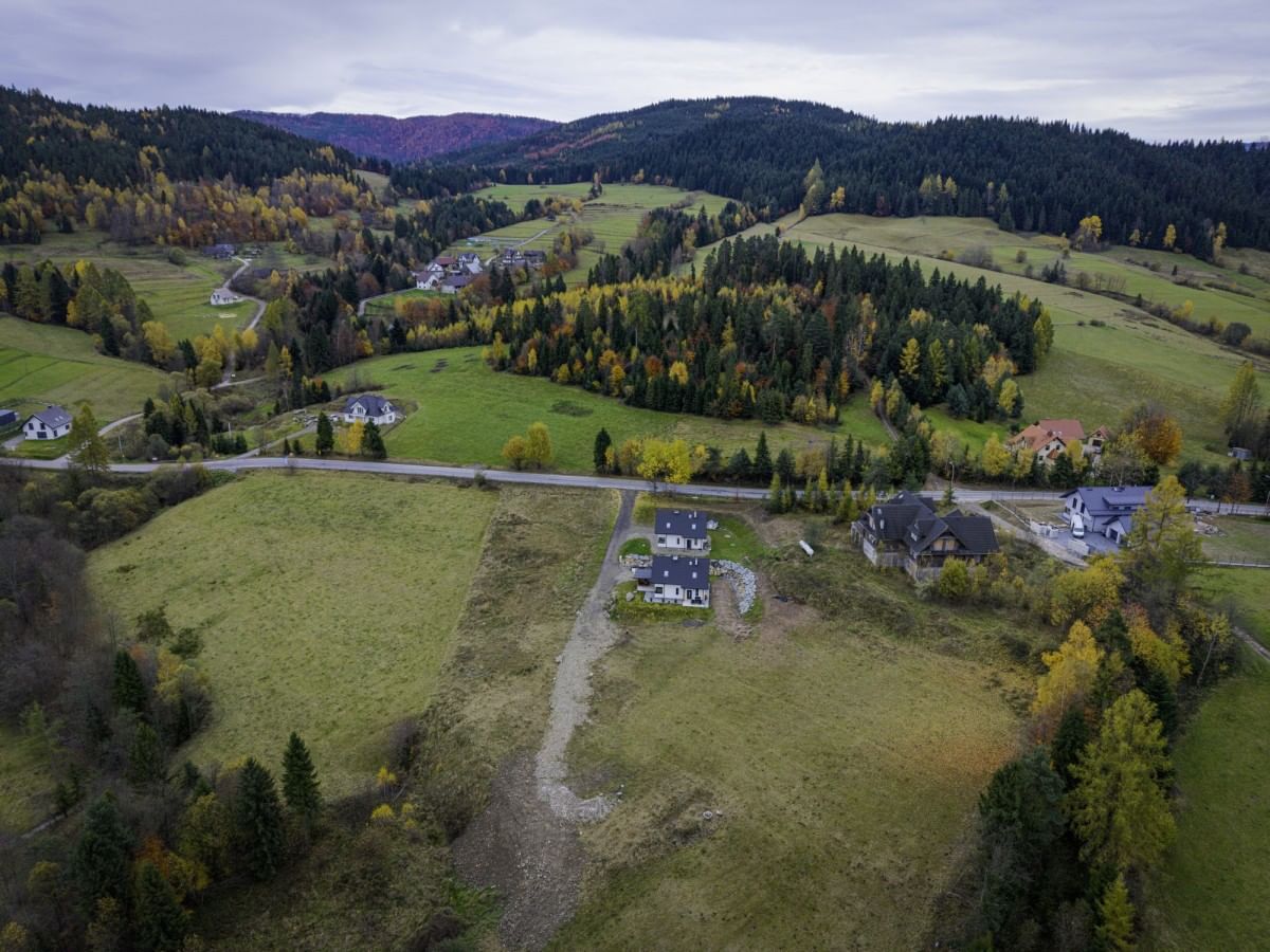 Dom 5 pokojowe na Sprzedaż