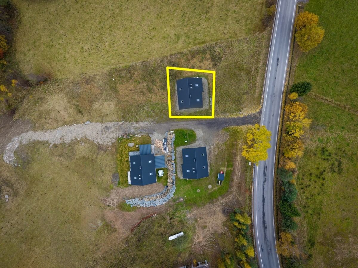 Dom 5 pokojowe na Sprzedaż