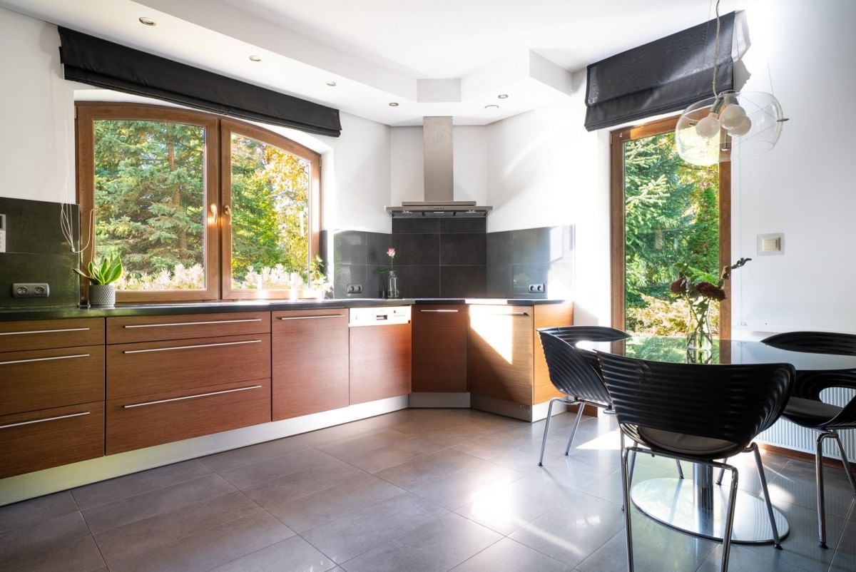 Dom 5 pokojowe na Sprzedaż