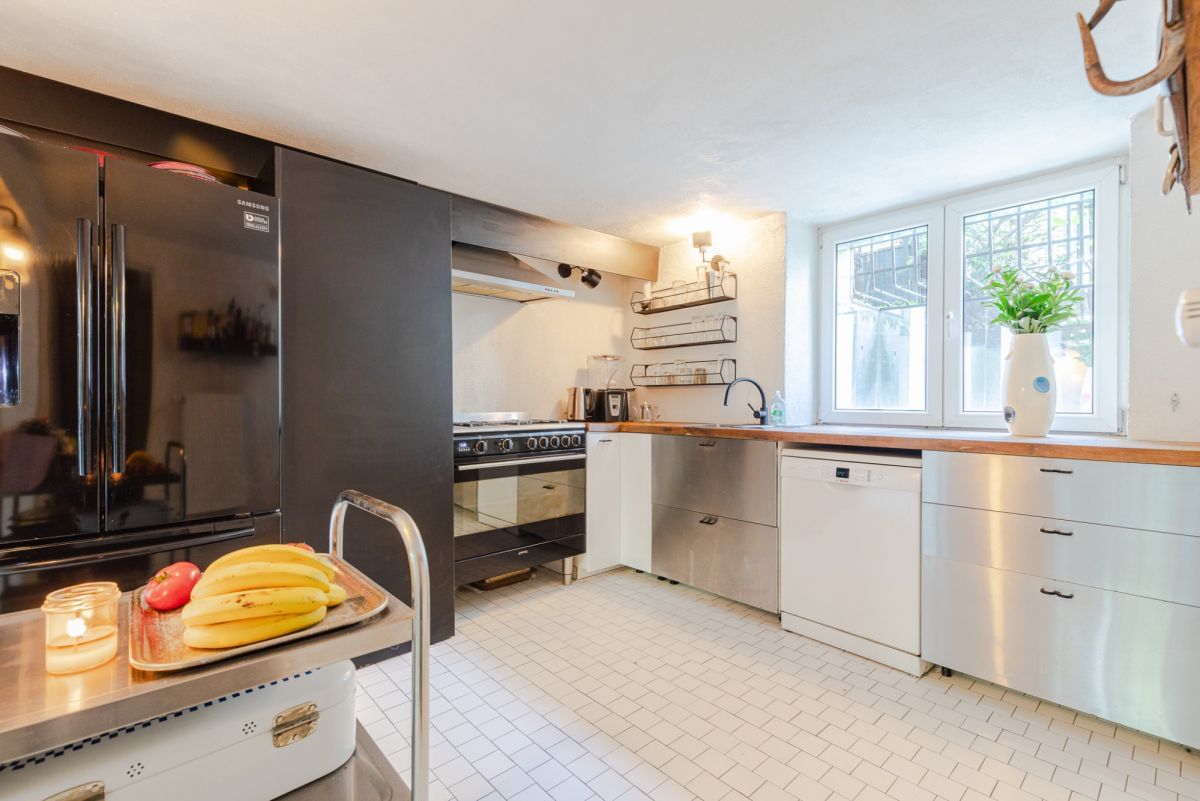 Mieszkanie 5 pokojowe na Sprzedaż