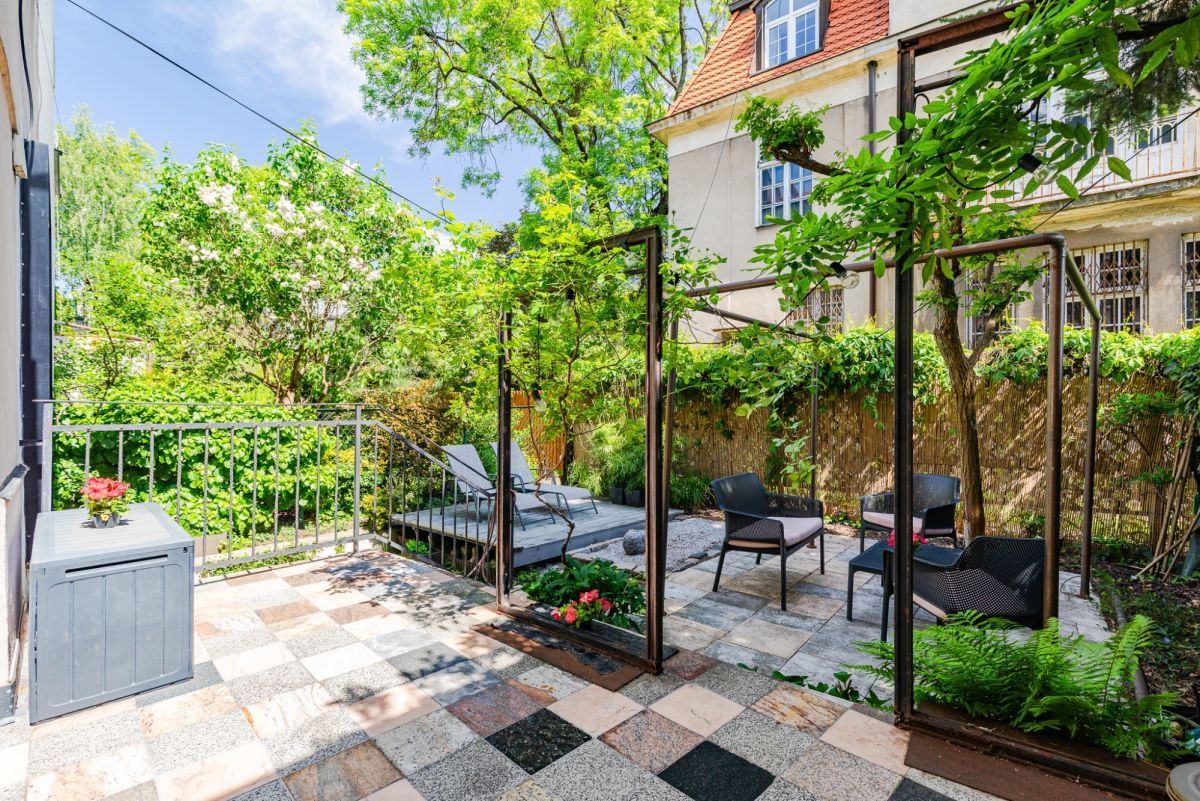 Mieszkanie 5 pokojowe na Sprzedaż