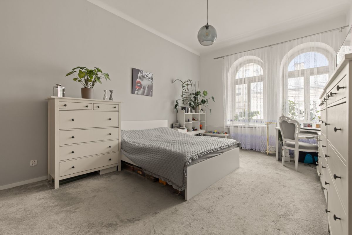 Mieszkanie 3 pokojowe na Sprzedaż