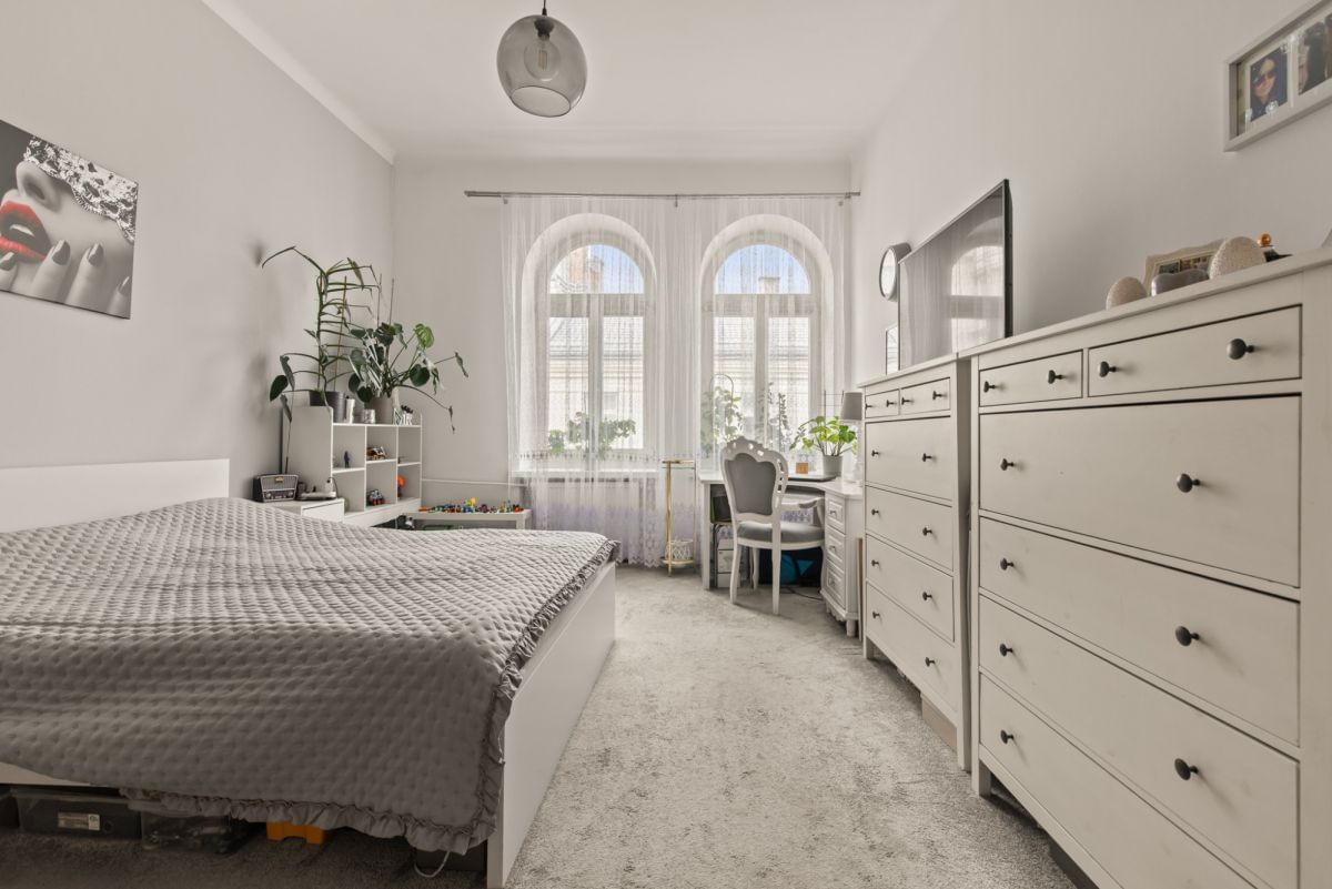 Mieszkanie 3 pokojowe na Sprzedaż