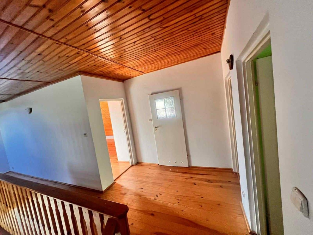 Dom 5 pokojowe na Sprzedaż