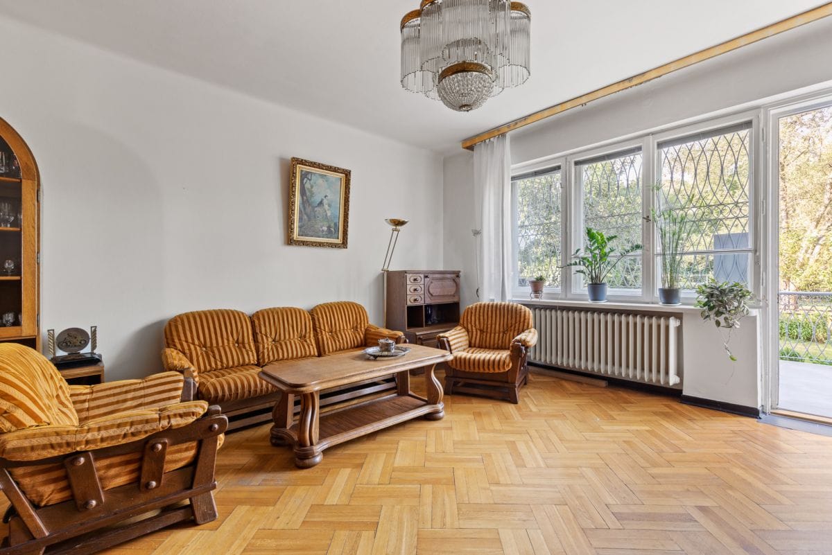 Dom 4 pokojowe na Sprzedaż