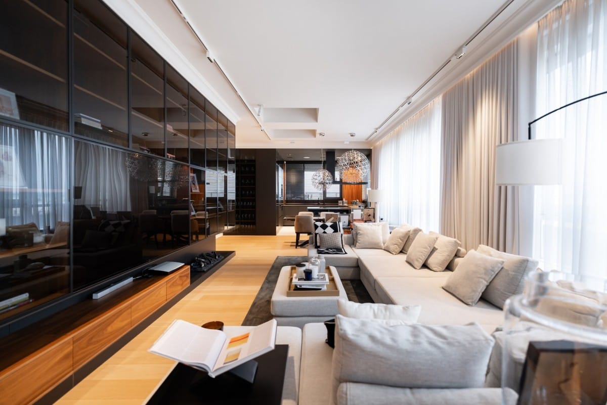 Mieszkanie 4 pokojowe na Sprzedaż