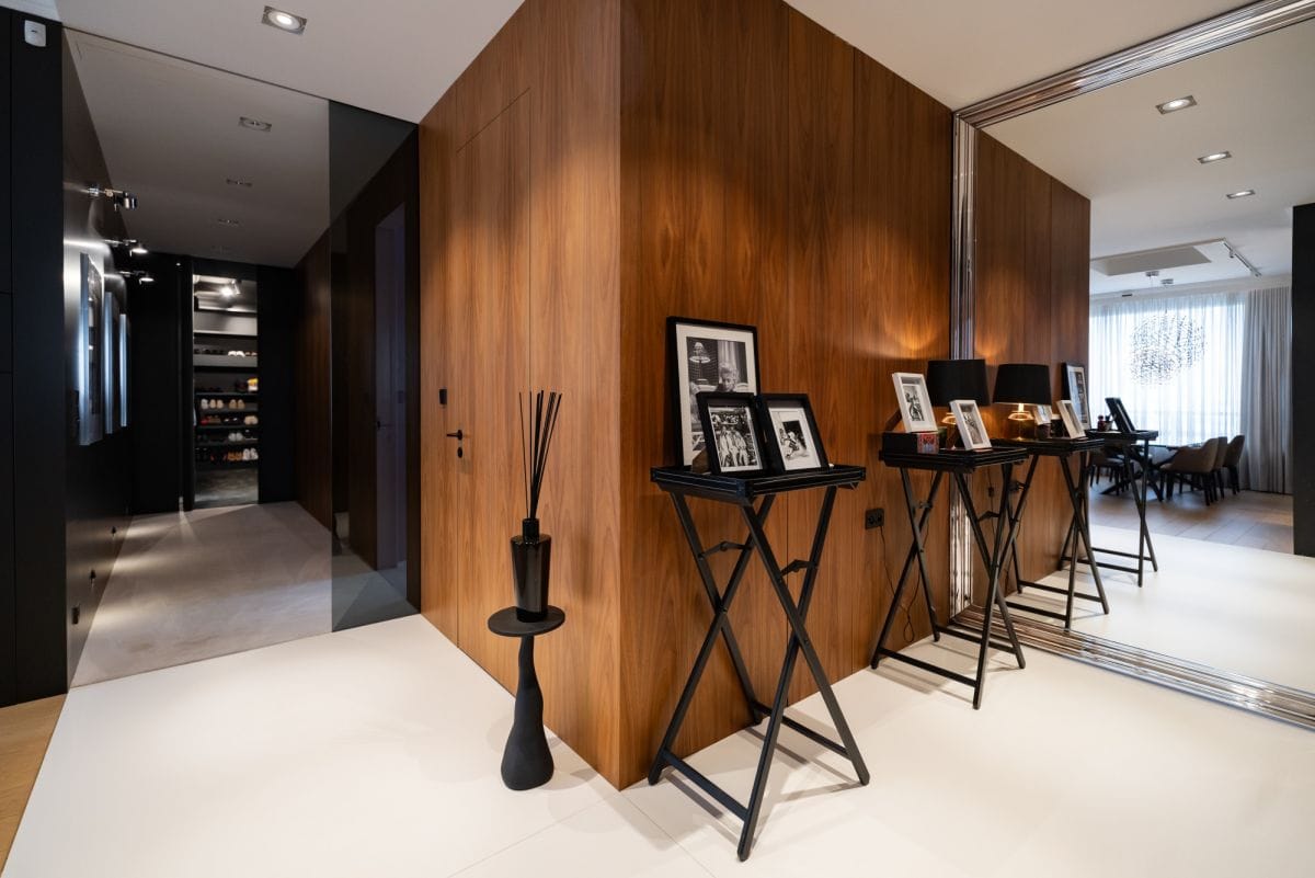 Mieszkanie 4 pokojowe na Sprzedaż