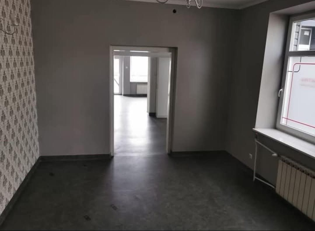 Lokal użytkowy  pokojowe na Sprzedaż