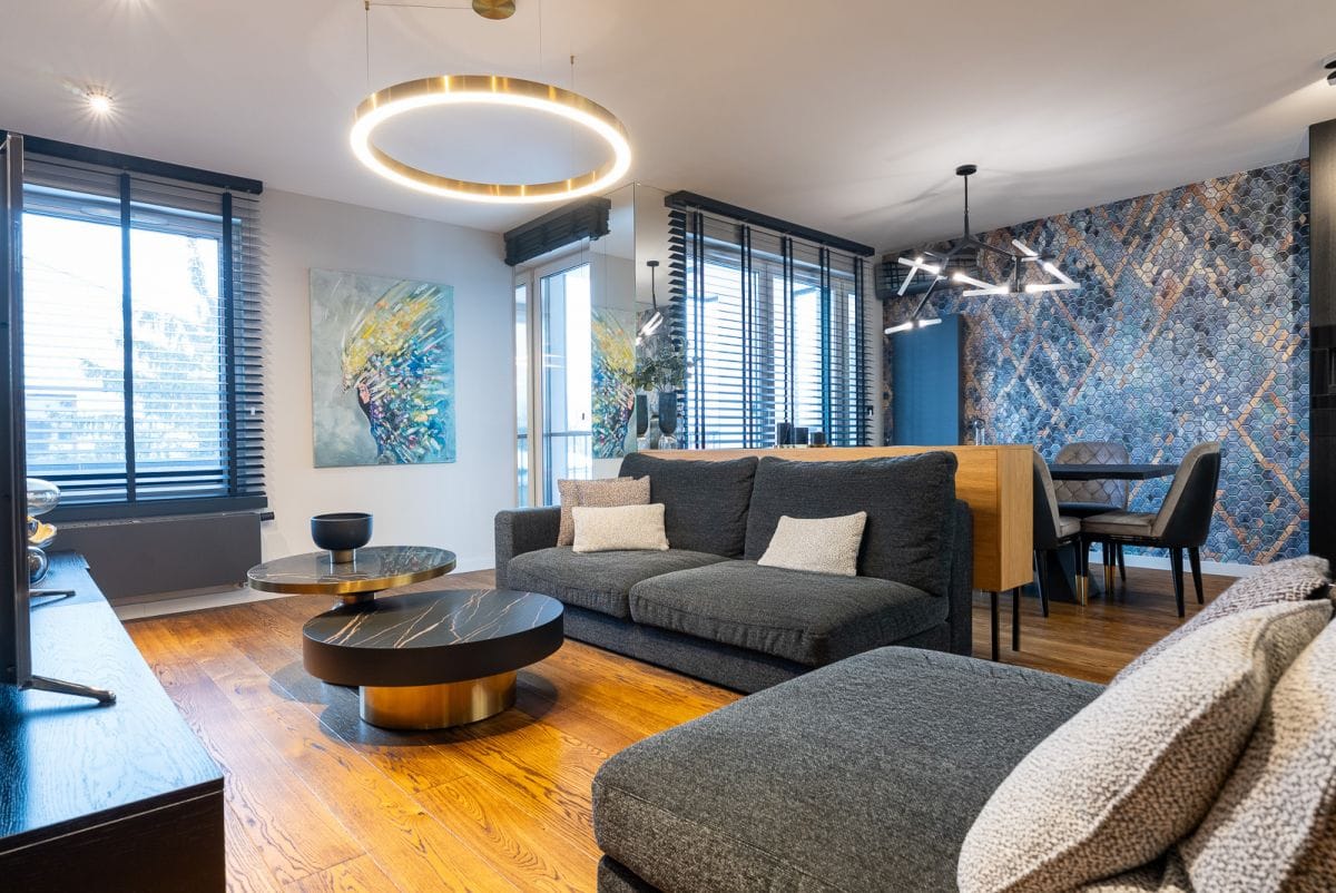 Mieszkanie 4 pokojowe na Sprzedaż