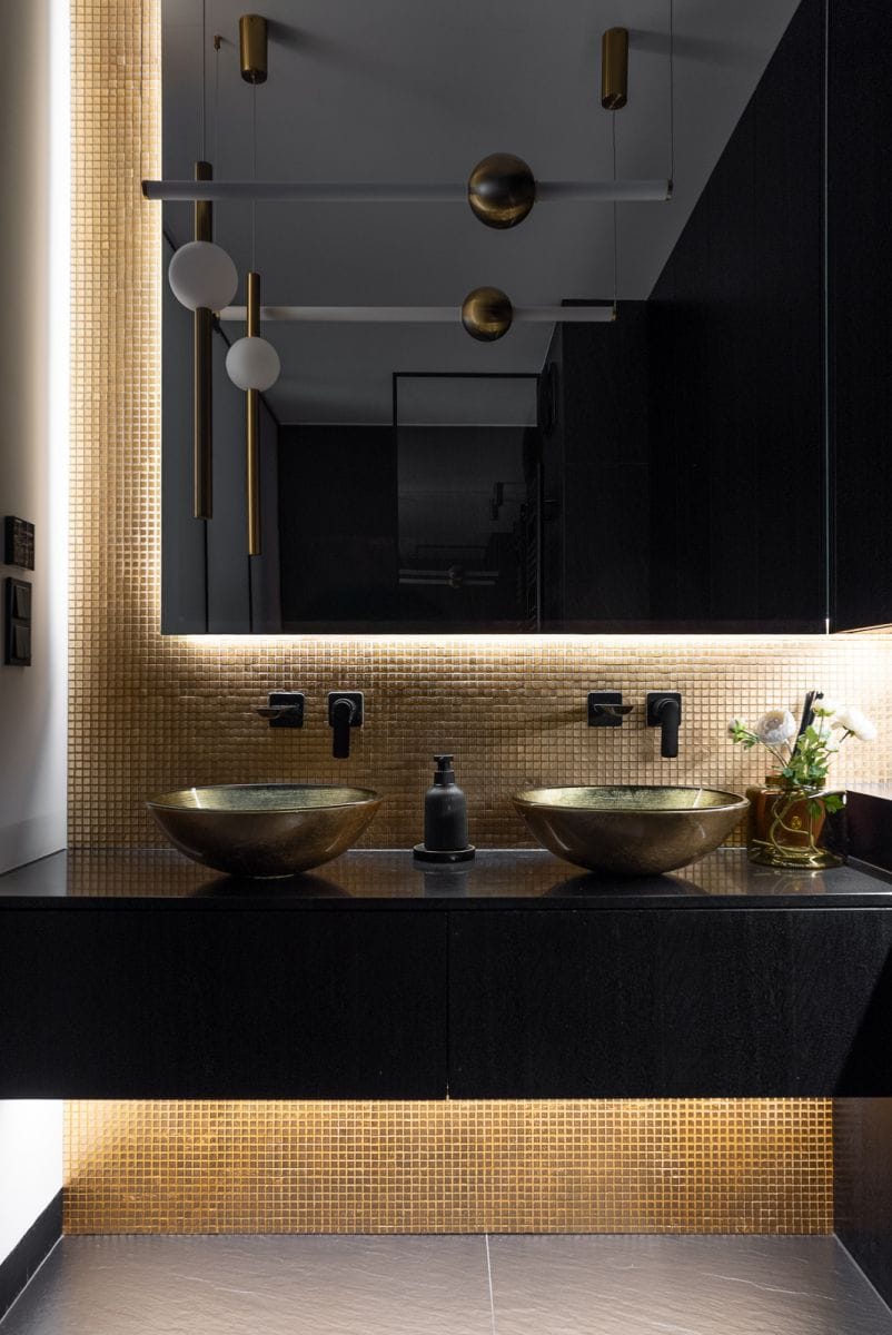 Mieszkanie 4 pokojowe na Sprzedaż