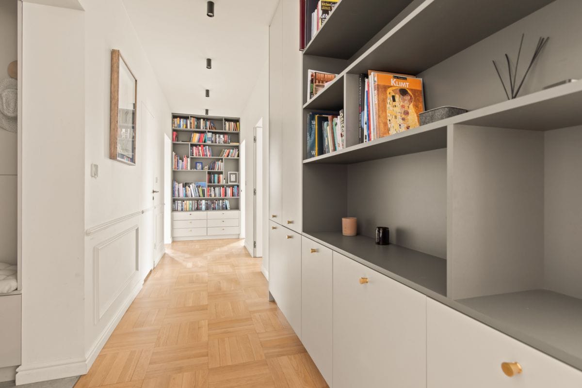 Mieszkanie 5 pokojowe na Sprzedaż