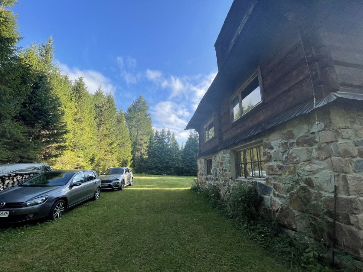 Dom 6 pokojowe na Sprzedaż