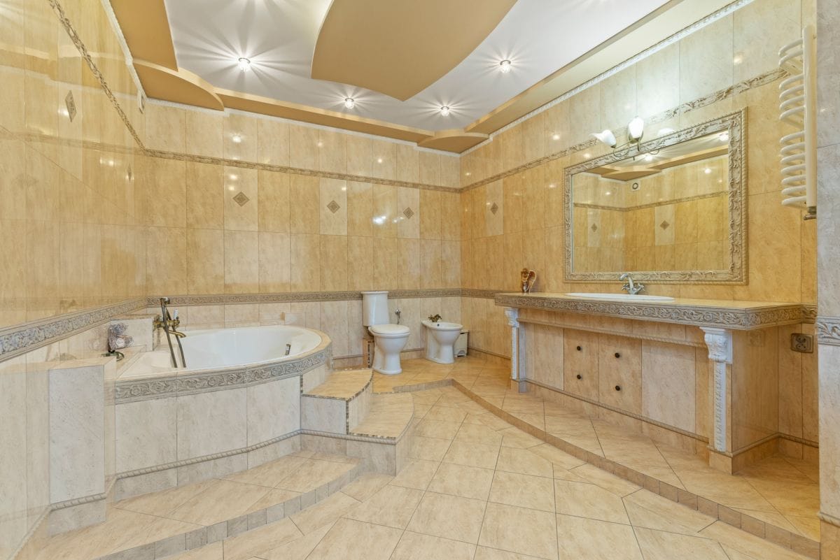 Dom 7 pokojowe na Sprzedaż