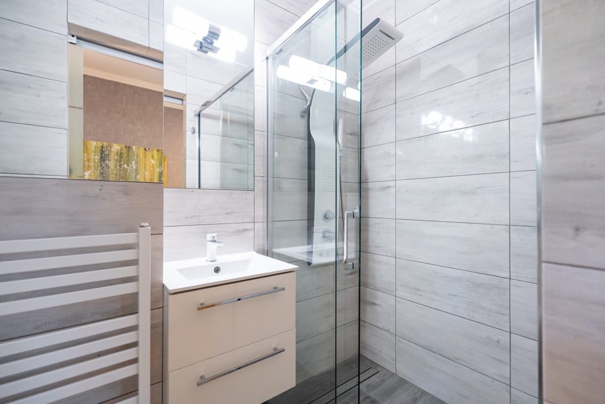 Dom 6 pokojowe na Sprzedaż