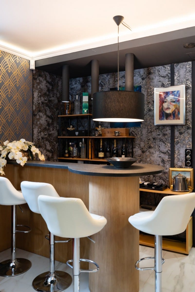 Dom 6 pokojowe na Sprzedaż