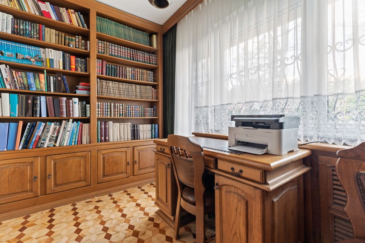 Dom 7 pokojowe na Sprzedaż