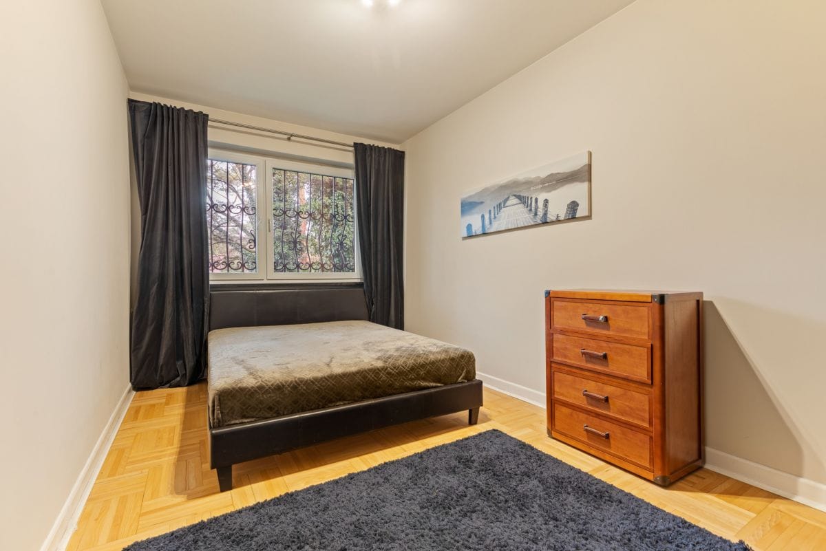 Dom 7 pokojowe na Sprzedaż