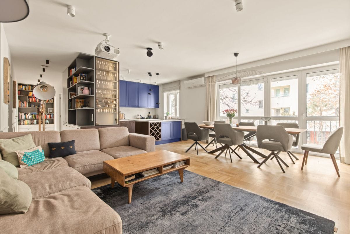 Mieszkanie 6 pokojowe na Sprzedaż