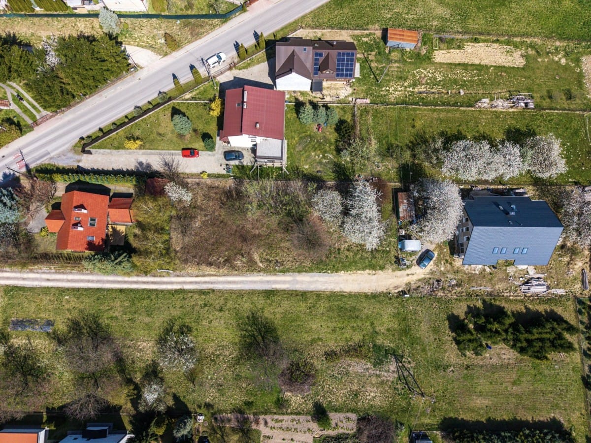 Działka  pokojowe na Sprzedaż