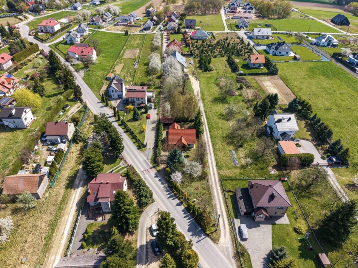 Działka  pokojowe na Sprzedaż