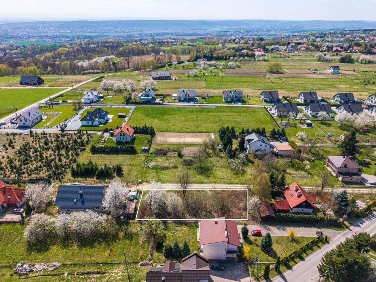 Działka  pokojowe na Sprzedaż
