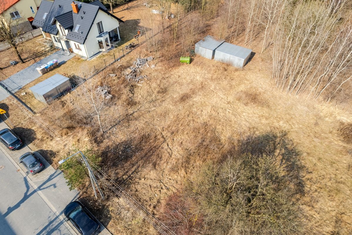 Działka  pokojowe na Sprzedaż