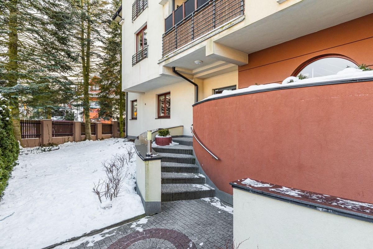 Mieszkanie 4 pokojowe na Sprzedaż