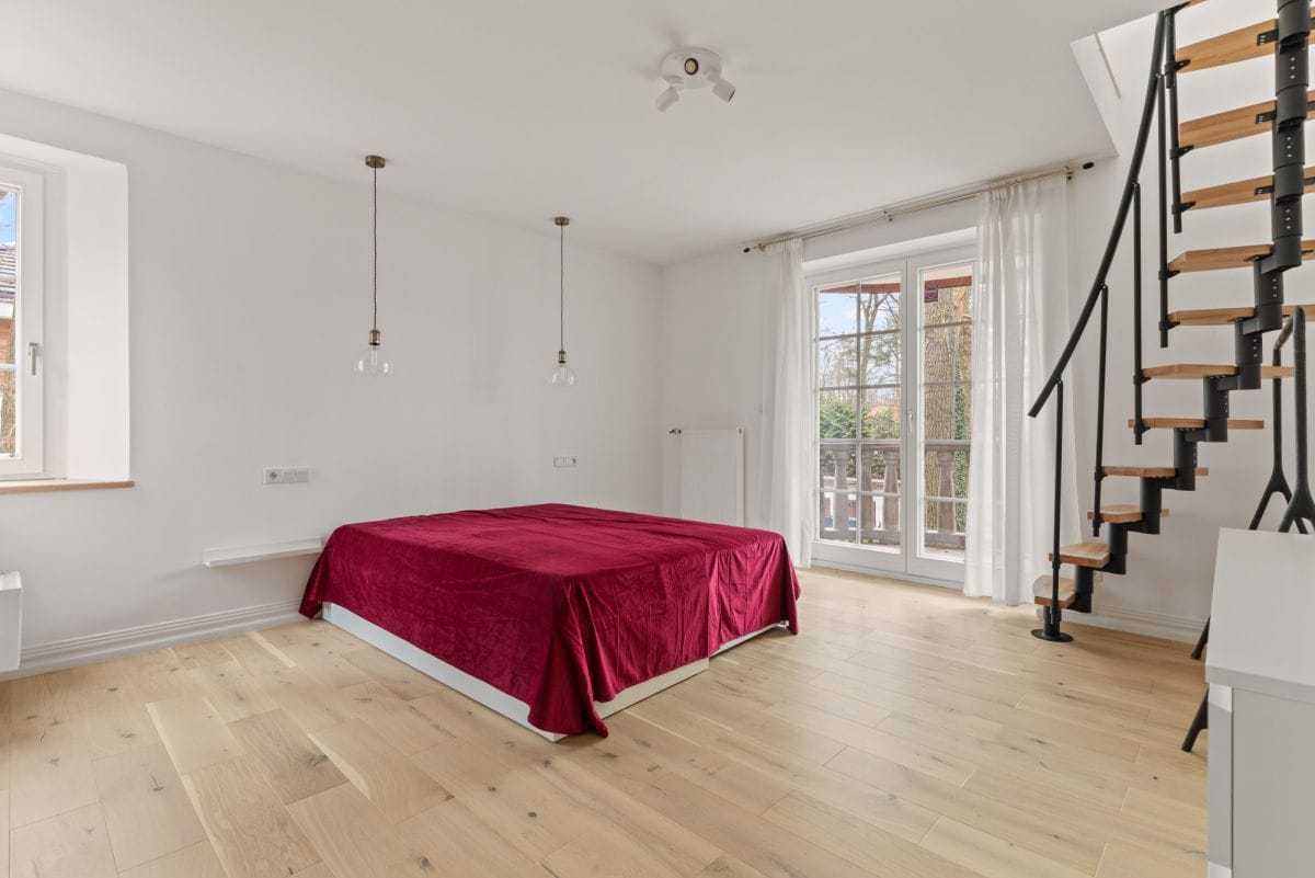 Dom 7 pokojowe na Sprzedaż