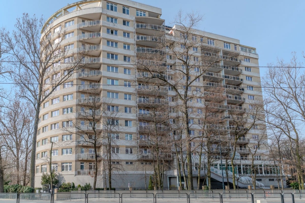 Mieszkanie 4 pokojowe na Sprzedaż