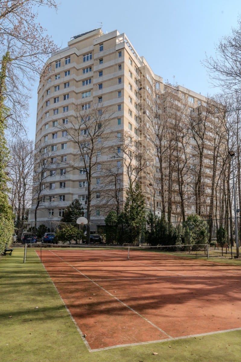 Mieszkanie 4 pokojowe na Sprzedaż