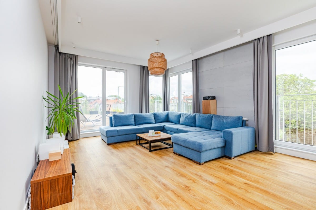 Mieszkanie 4 pokojowe na Wynajem