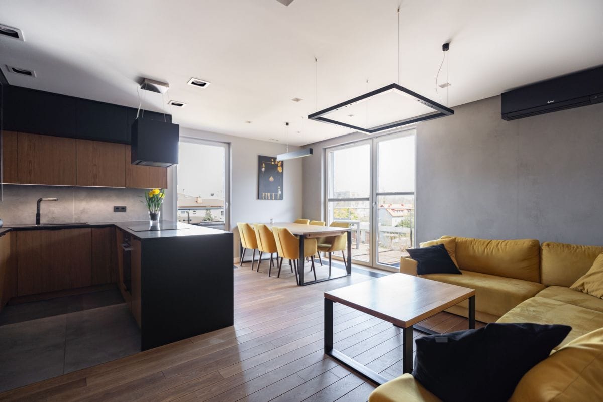 Mieszkanie 4 pokojowe na Sprzedaż